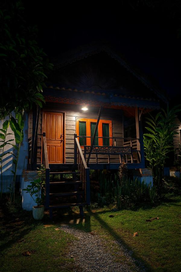 Double or Twin Room with Balcony
