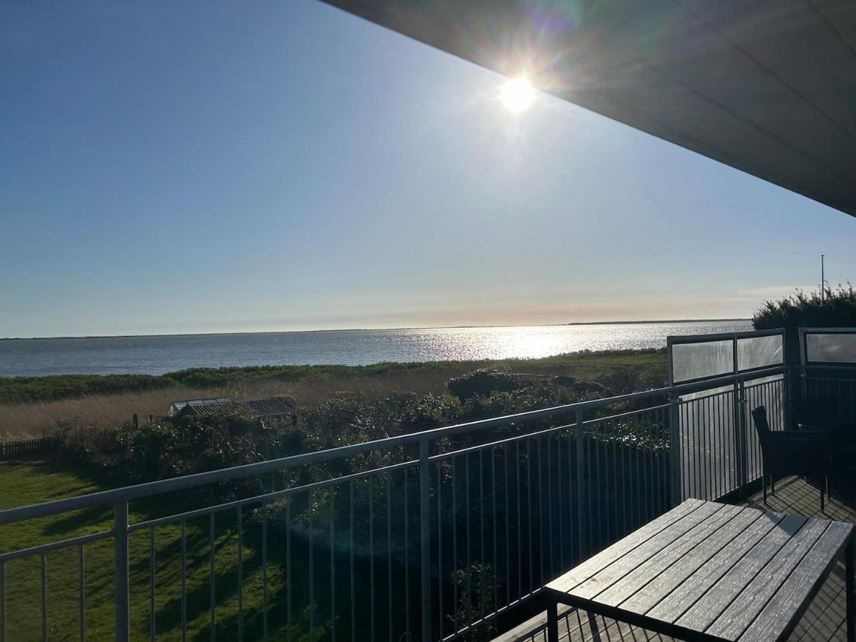 Beautiful cottage with ocean view - Chambres d'hôtes Esbjerg