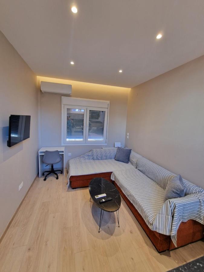 Diana's Cozy 18 Apartment - B&B Giannina