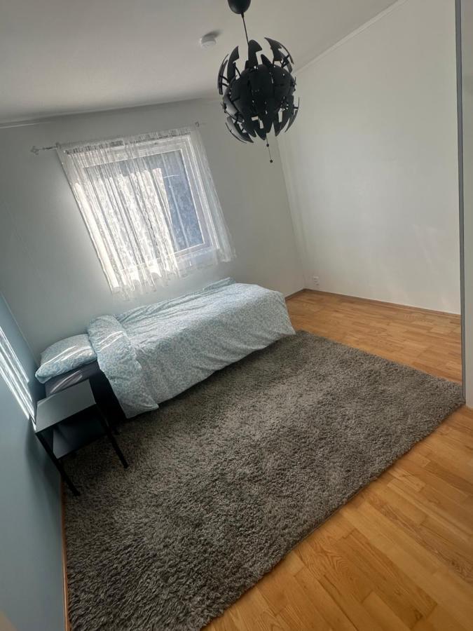 Cozy room in Lutvann 2 - B&B Oslo