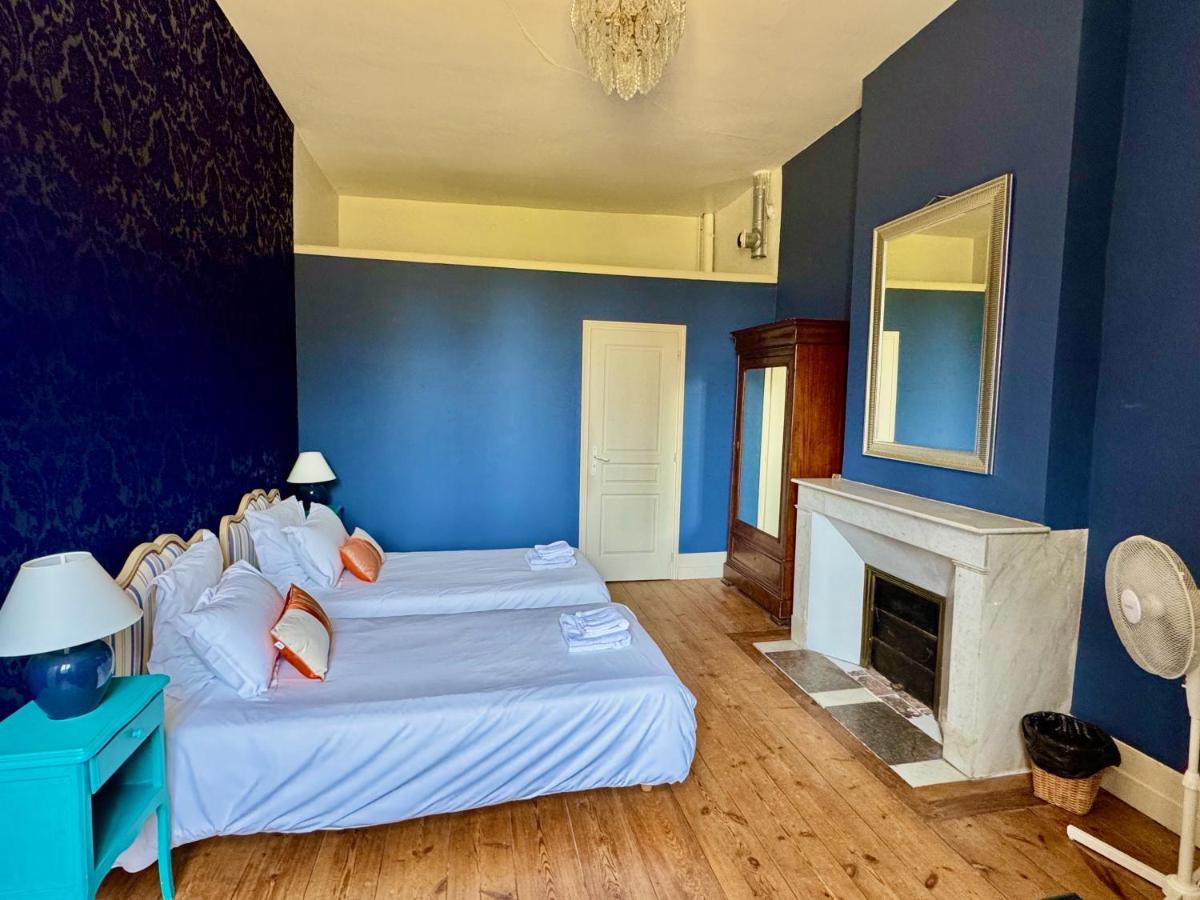 Twin Room with Private Bathroom