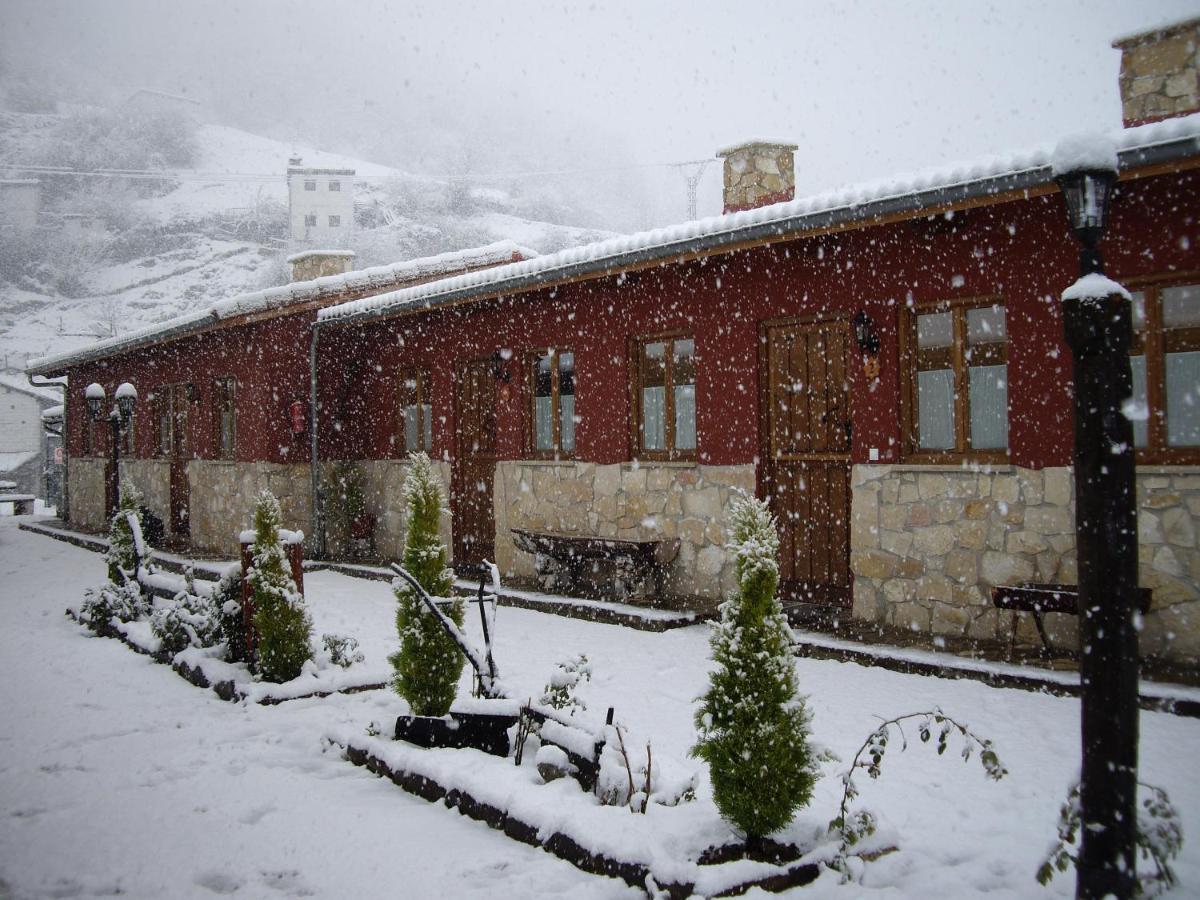 Apartamentos El Campal - Bed and Breakfast