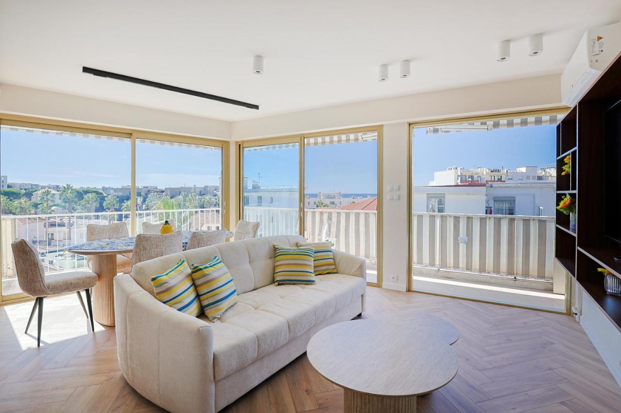 L'Alina - Balcon - 6 pers - Vue mer - B&B Antibes