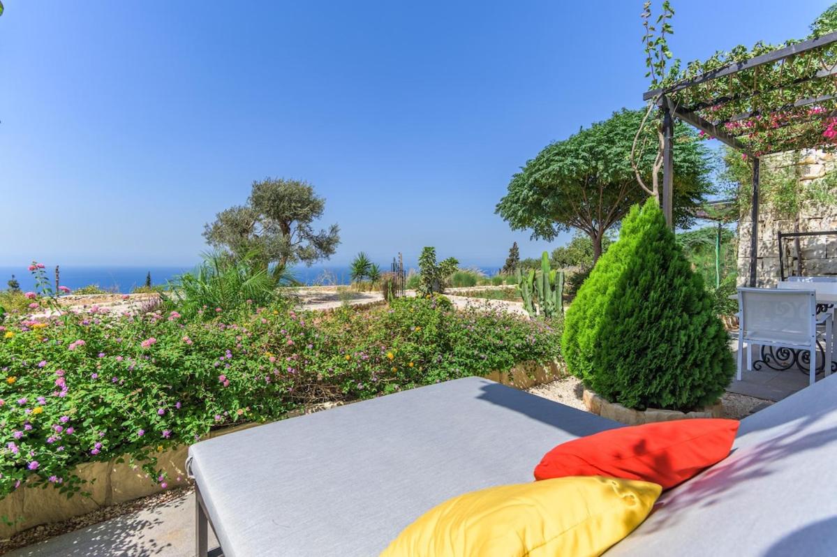 Sunrise 1 Bedroom In Thoum - Ferienwohnung Batroûn