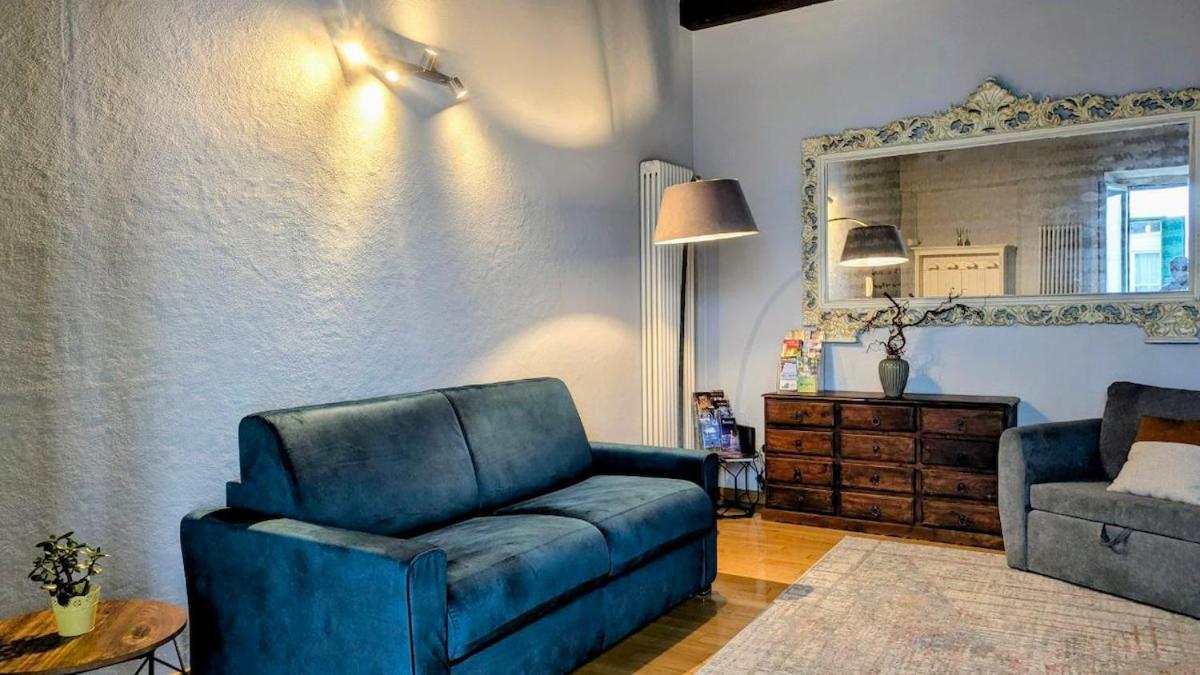 Residenza Tazzoli - BIG HOUSE 120 m2, with 2 bedrooms and 2 bathrooms - B&B Verona