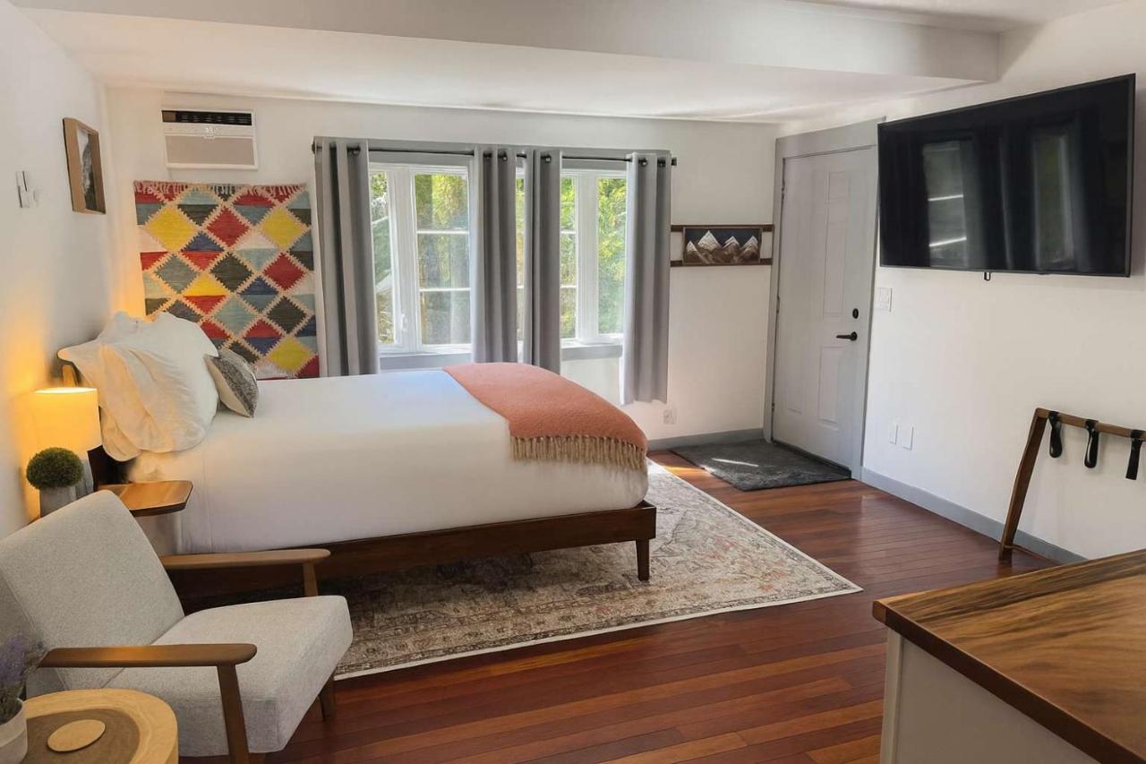 Snowcreek Suite - Hemlock - B&B Leavenworth