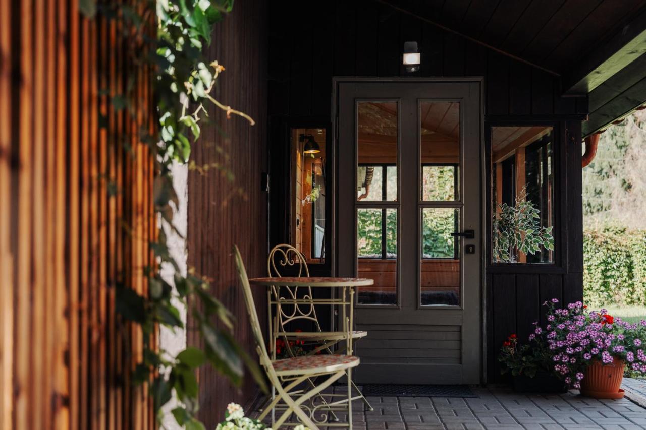 Gajówka - Bed and Breakfast Istebna