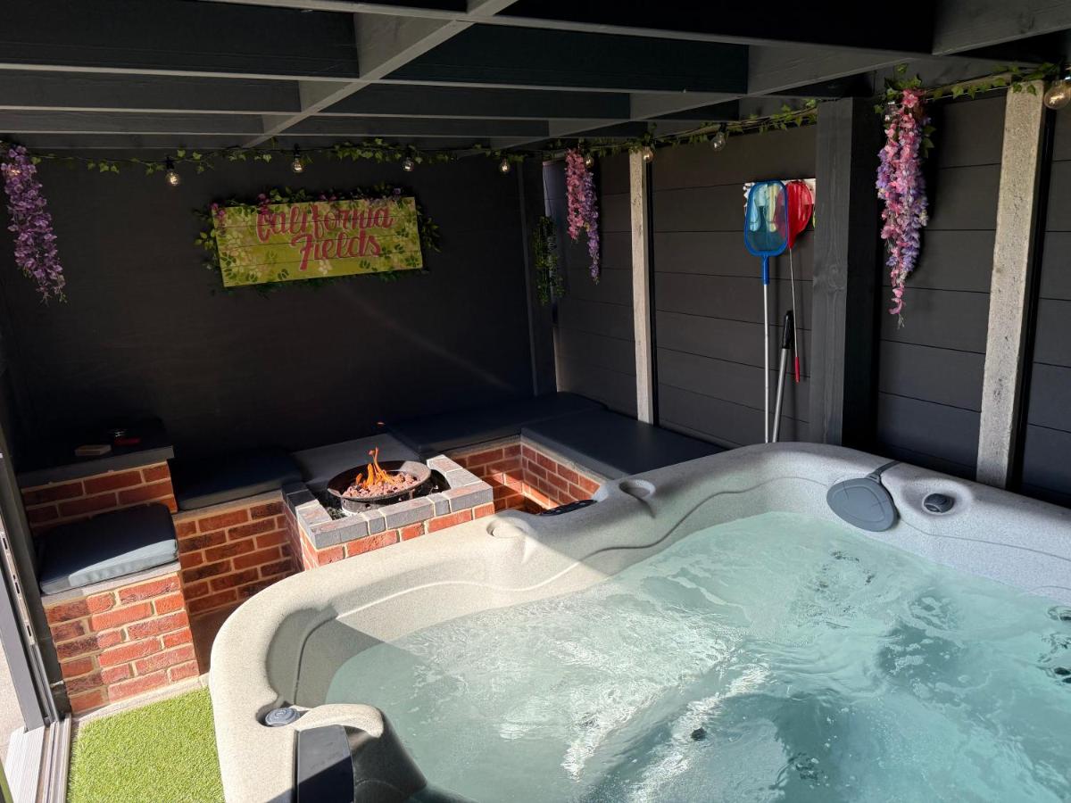 California Fields 2 Brand new open may - B&B Scratby