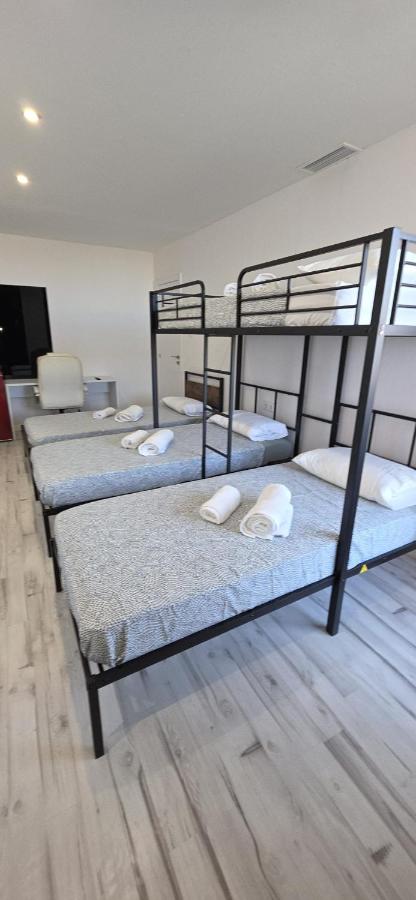 Quadruple Room with Terrace