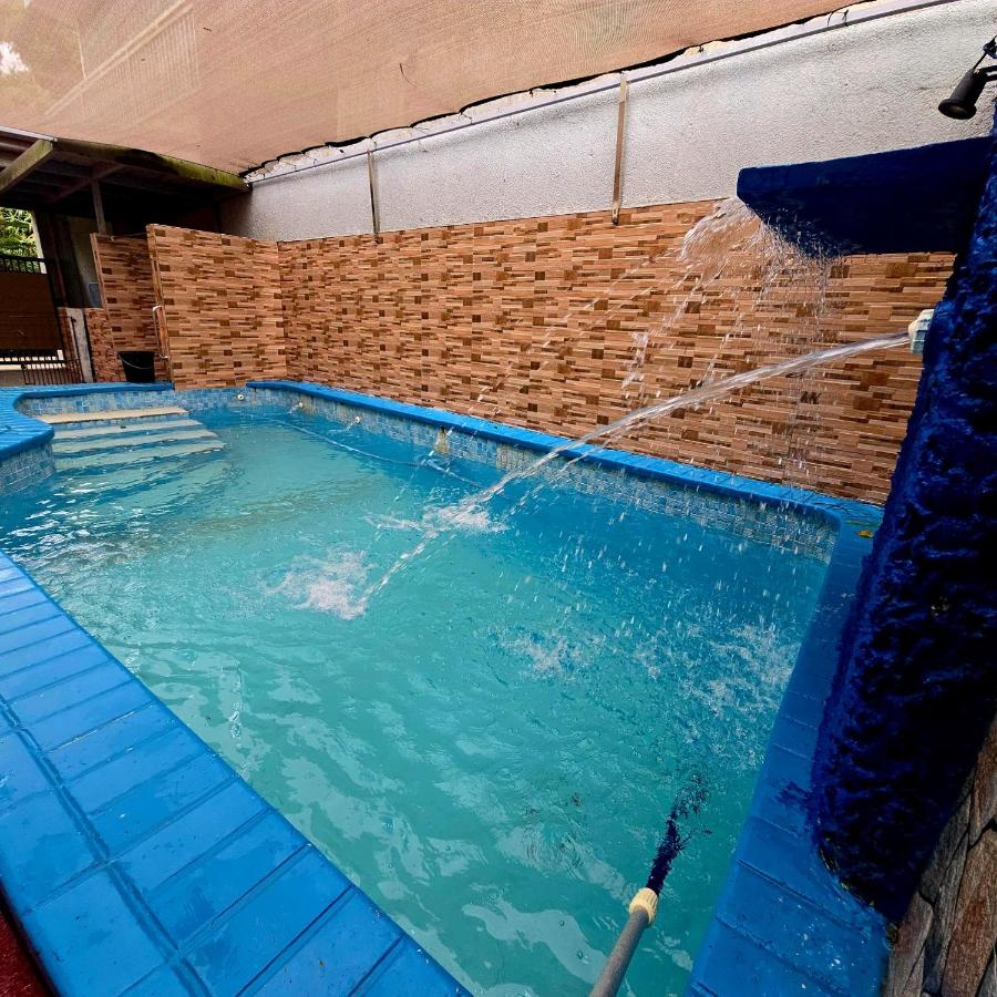 4BR Villa with Private Pool & Roof deck - Ferienwohnung Silang