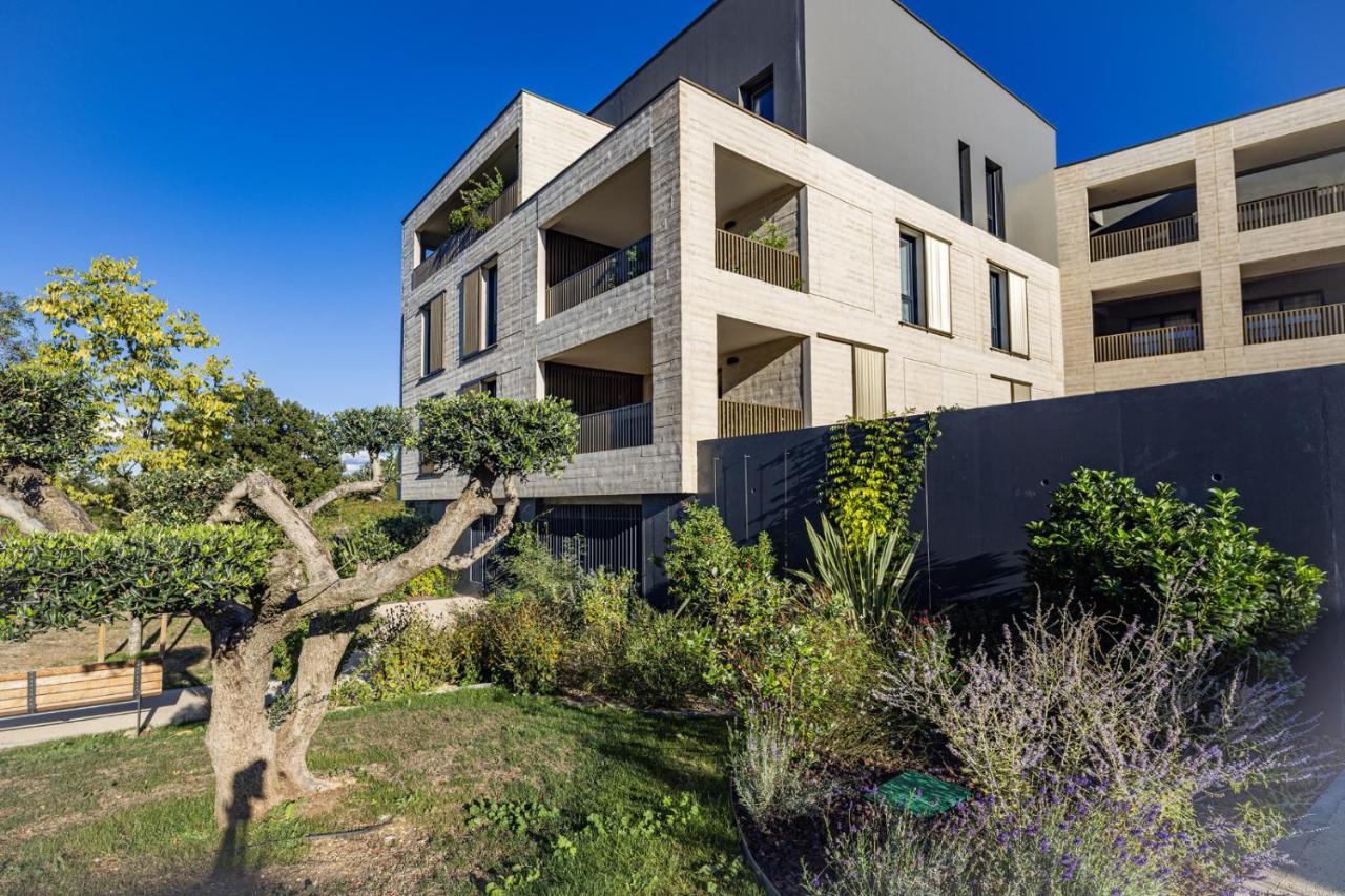 FLORA -T2 46 m2 - terrasse - B&B Mauguio