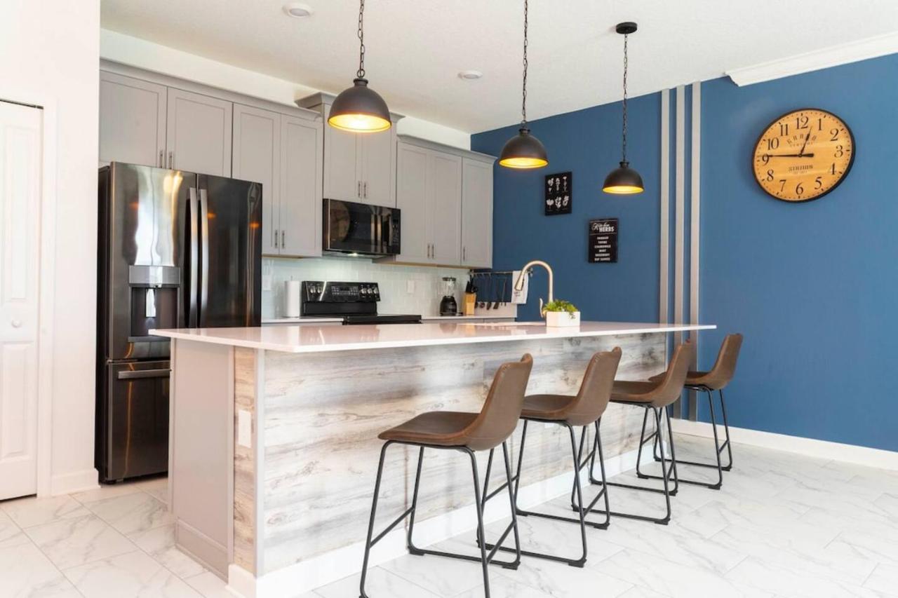 Free Waterpark Marvel Superhero-themed 2967 - B&B Kissimmee