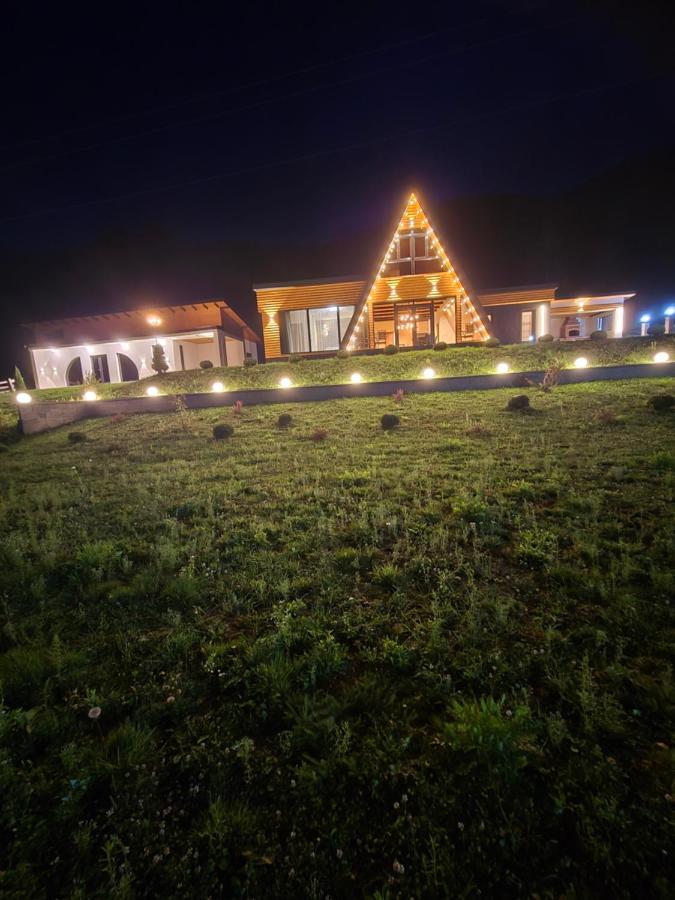 Cabana A-frame Apuseni - Bed and Breakfast Burzești