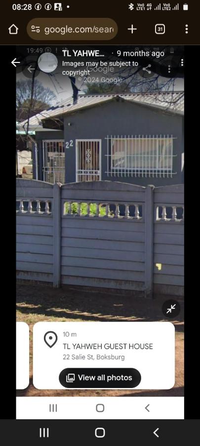 TL YAHWEH GUEST HOUSE - B&B Boksburg