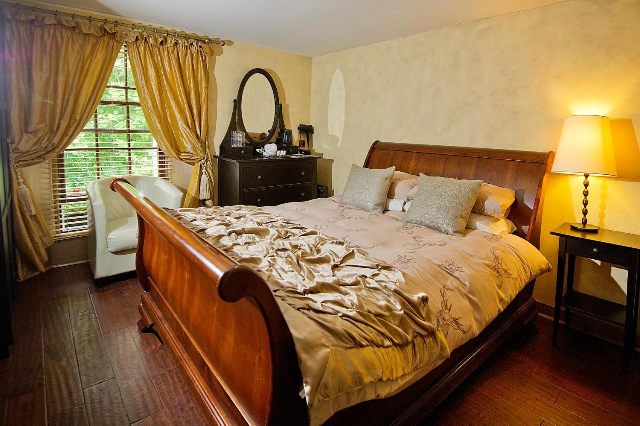 Family Double Room