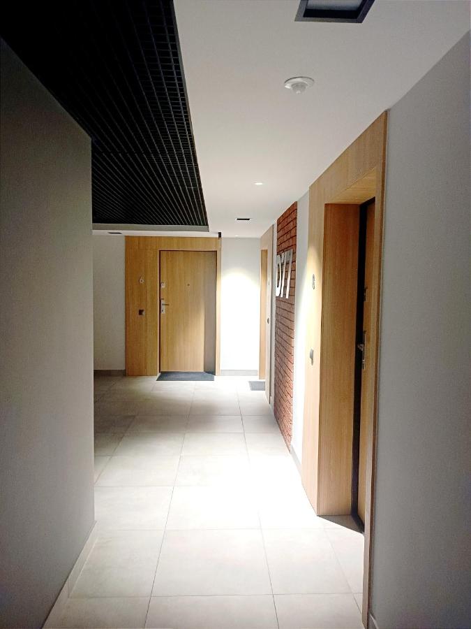 AlfaHome Drewnowska - B&B Lodz