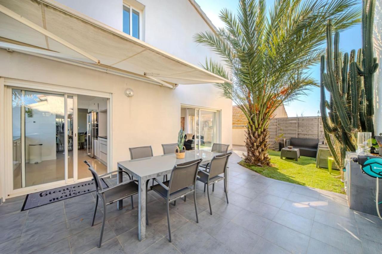 Canal House - Lake View - ParkingAir Conditioning - B&B Palavas-les-Flots