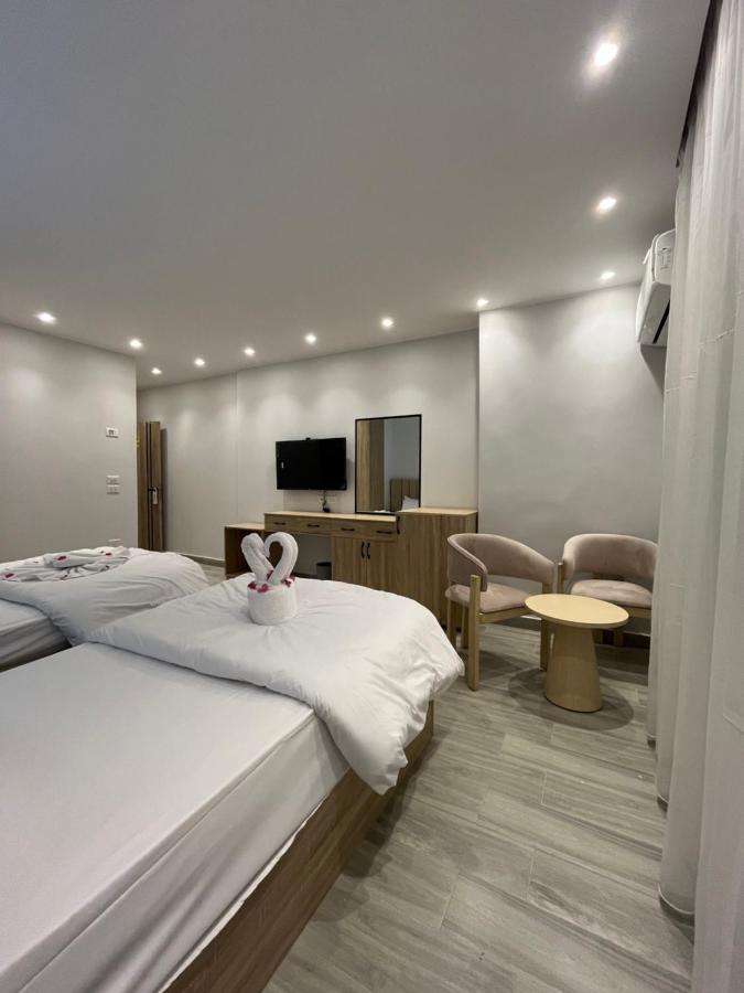 Tweepersoonskamer met 2 Aparte Bedden en Uitzicht