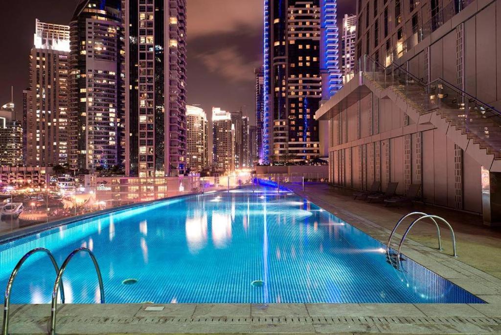 2beds 120sm Renovated Apt Cayan Tower Dubai Marina - B&B Dubai