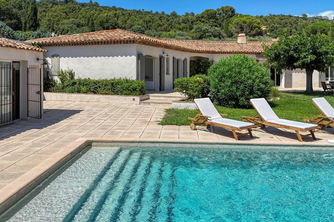Beautiful Provencal house with swimming pool - B&B Ollioules