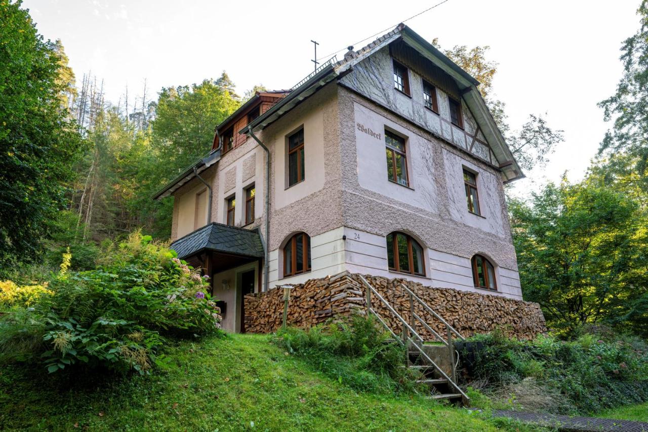 Villa Waldeck - Bed and Breakfast Bad Schandau