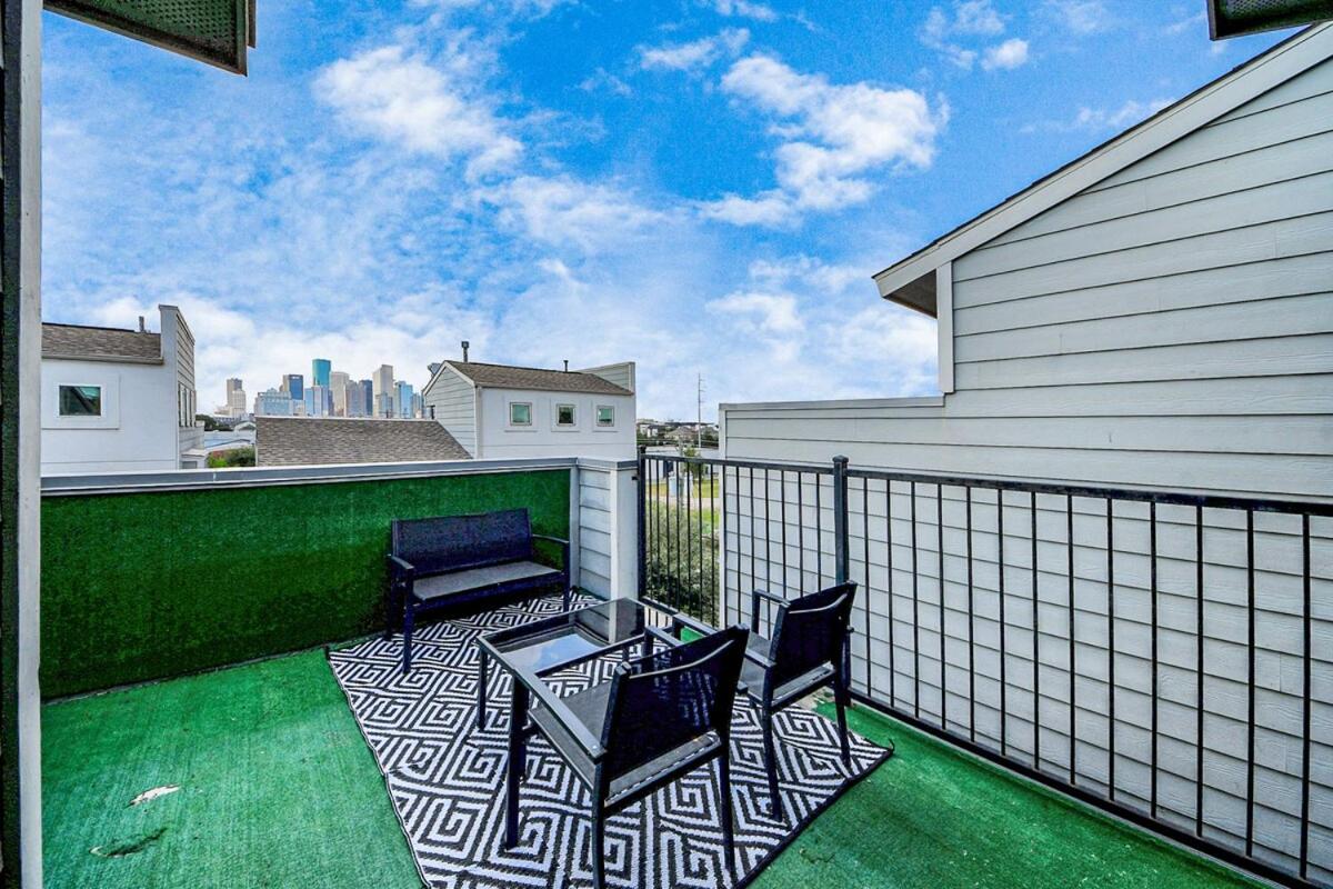 Stylish Rooftop - East Downtown 3BR Near Everything - Ferienwohnung Houston