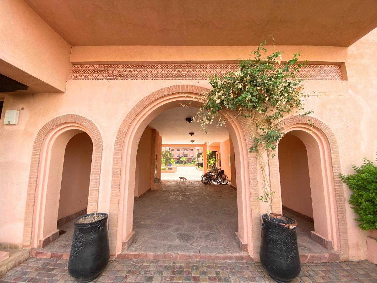 Résidence avec 5 Piscines et salle de sport - Chambres d’hôtes Marrakech