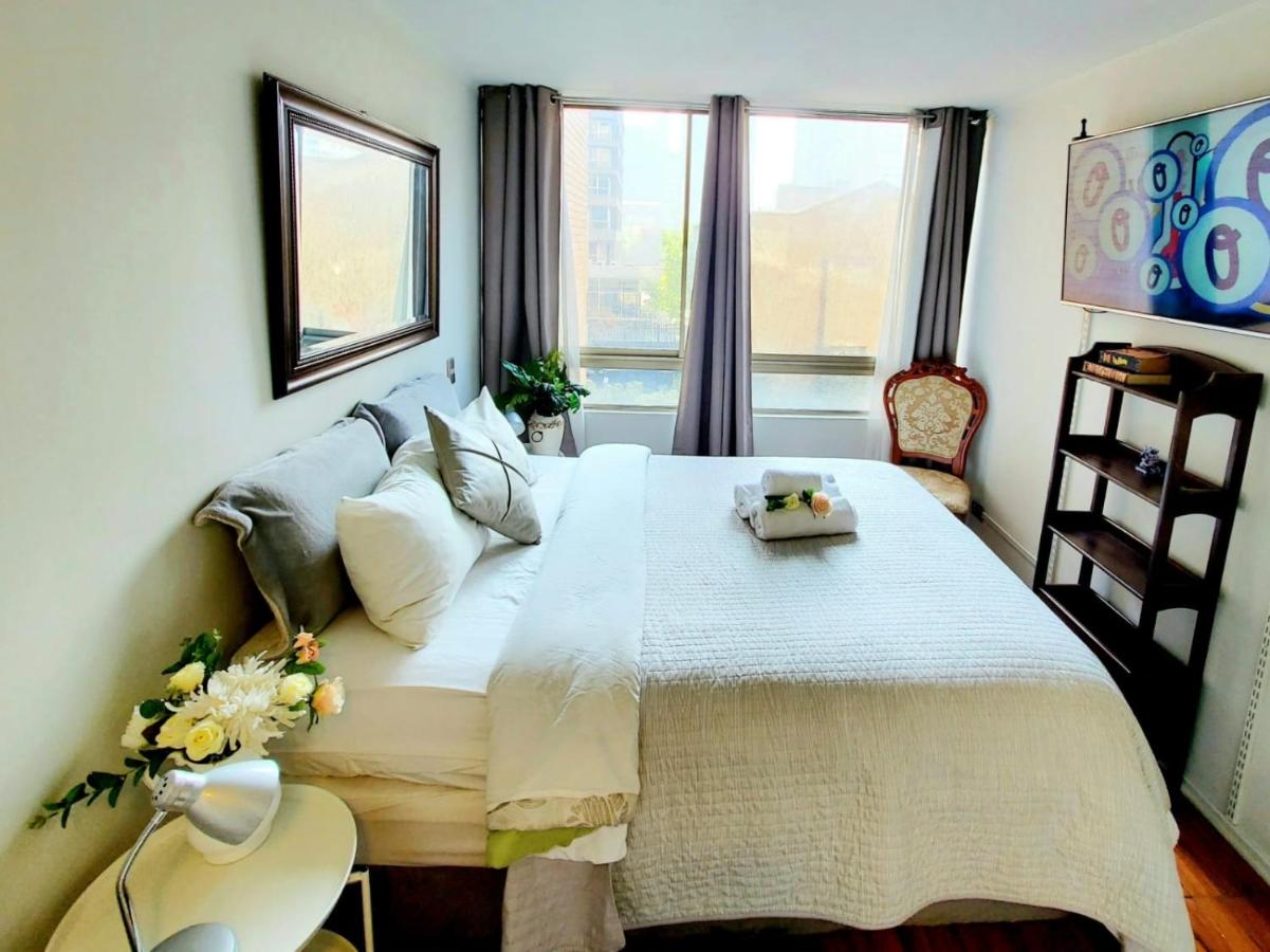 A4 Dpto Santa Lucía Clinica Católica - B&B Santiago del Cile