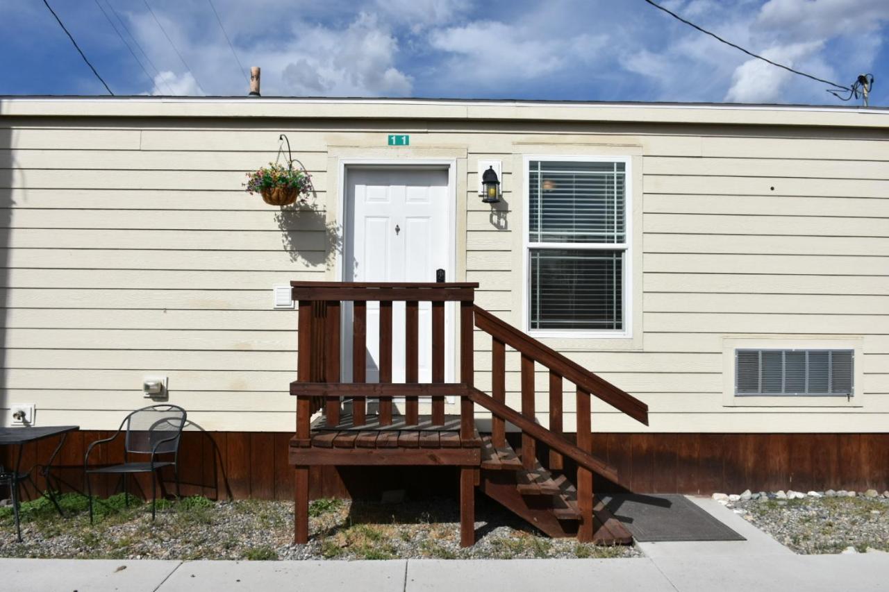 Cozy Home by Yellowstone River Confluence - Bed and Breakfast Gardiner