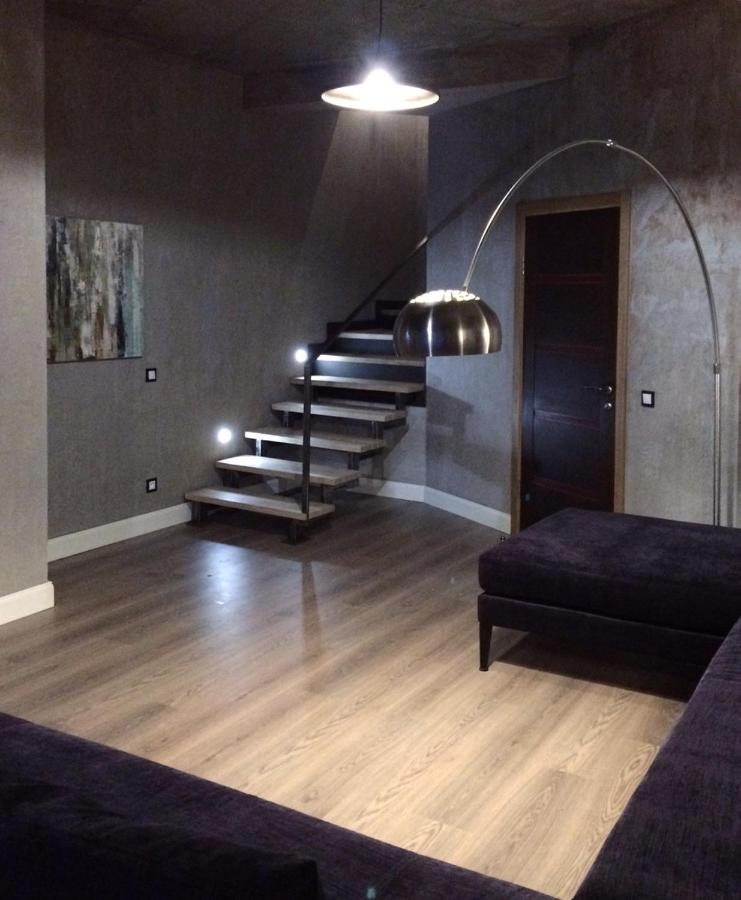 Apartment - Split Level