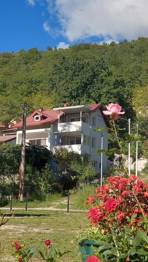 VISIT BORACKO LAKE Apartment doelend - Bed and Breakfast Jezero