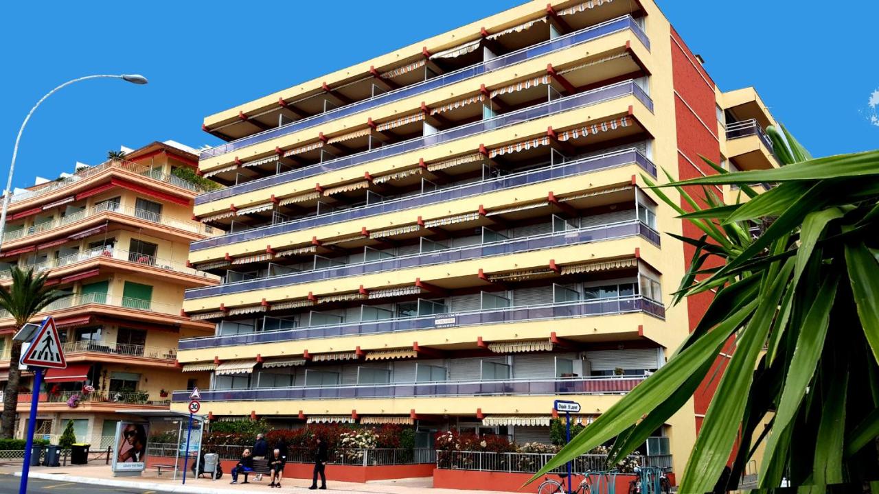 Studio Menton Garavan vue sur mer - B&B Mentone