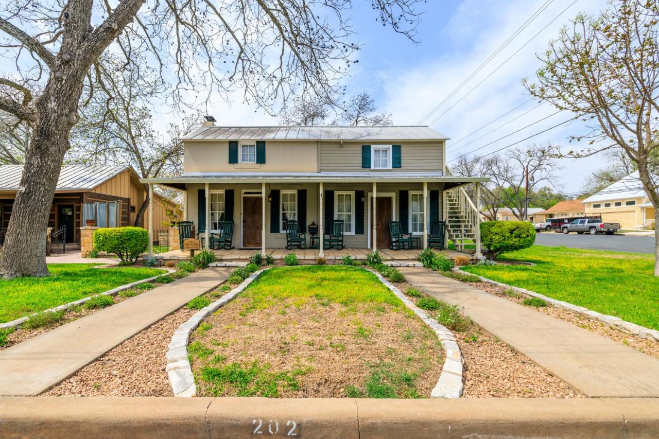 Amoroso Cottage - B&B Fredericksburg