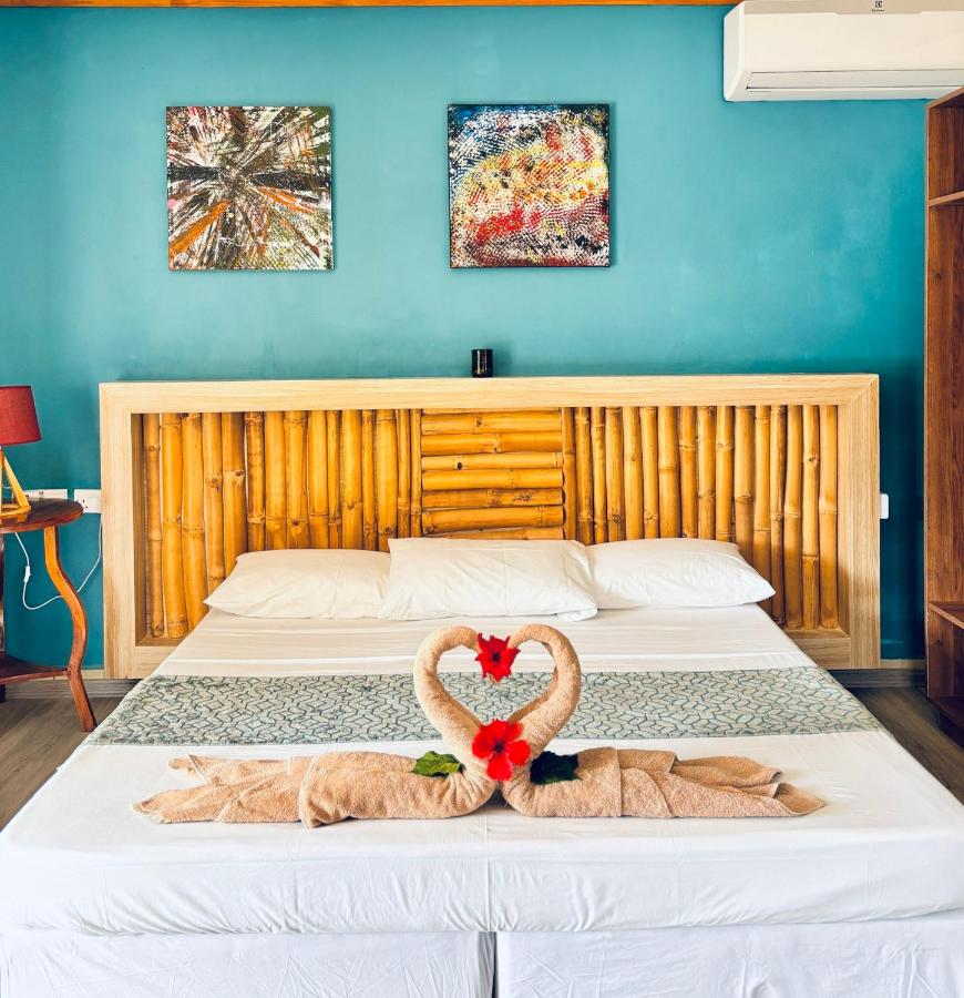 Casa Bilimbi - Bed and Breakfast Victoria