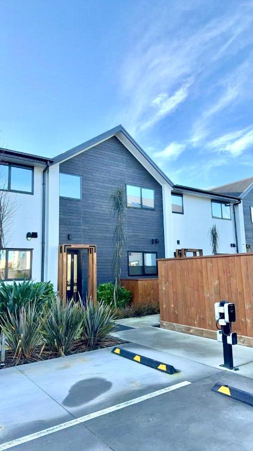 Christchurch CityNest with Garden - Ferienwohnung Christchurch