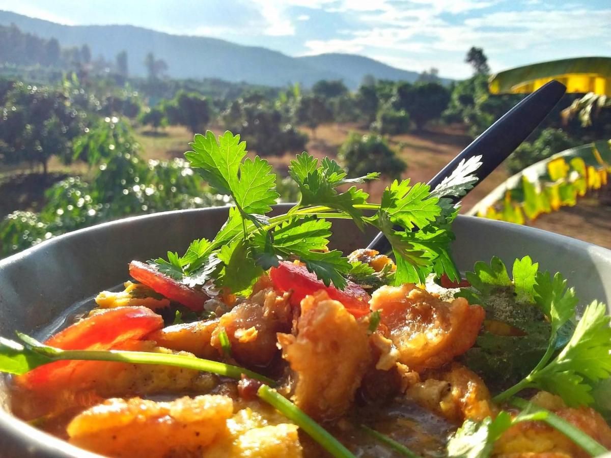 Napahong Treehouse forest camp - Bed and Breakfast Ban Pa Ha