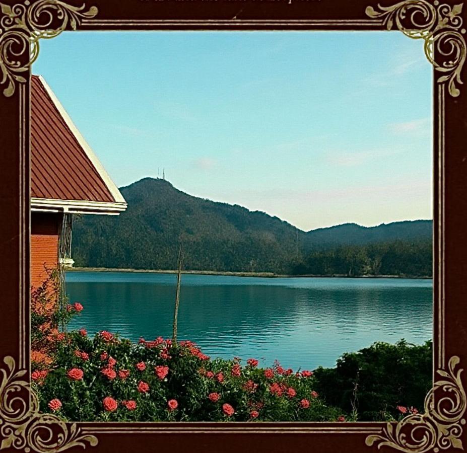 Serendipity Lake Artistic Bungalow by Heidis Home - Ferienwohnung Nuwara Eliya