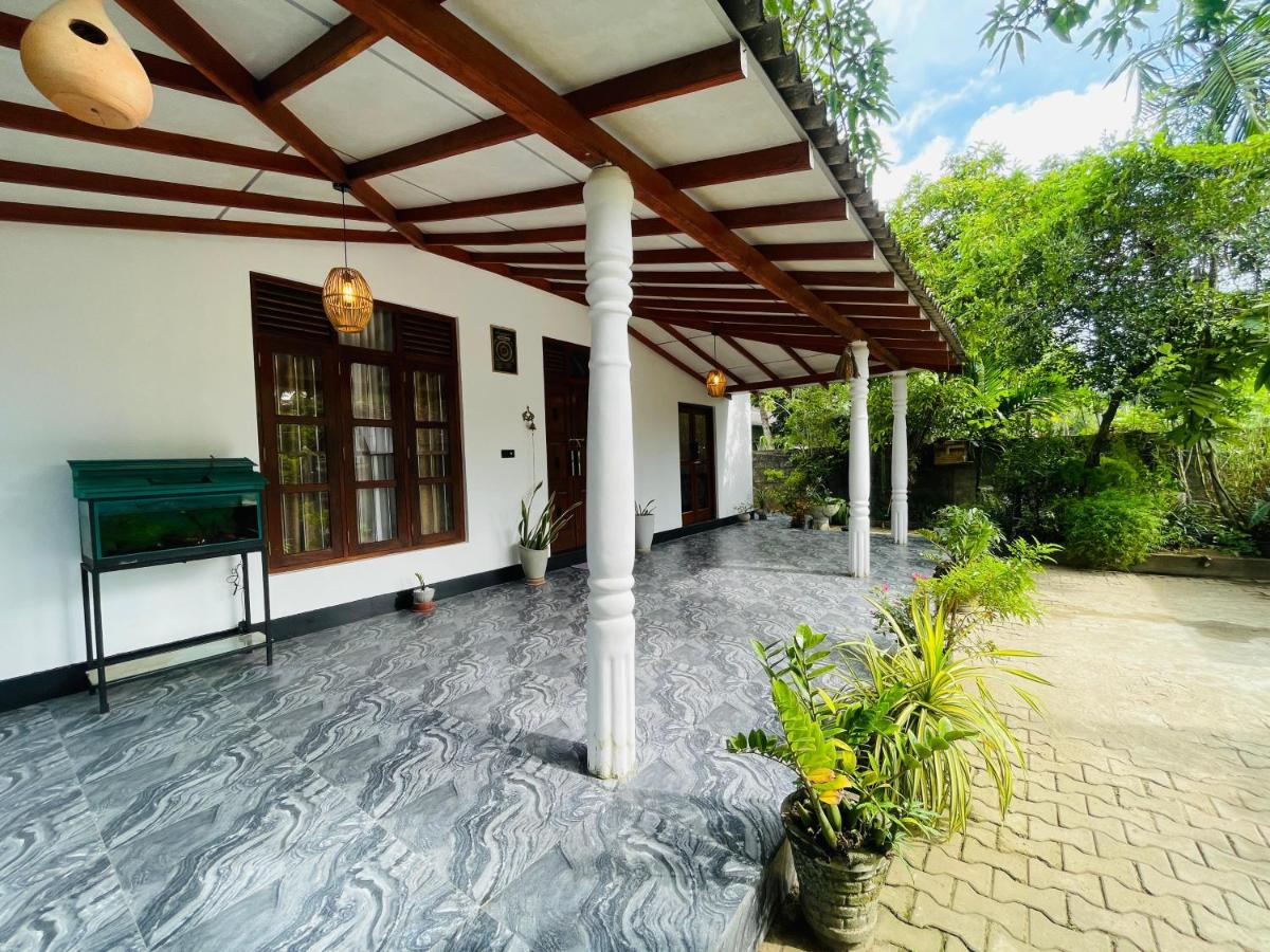 Denuth Homestay - Ferienwohnung Weligama