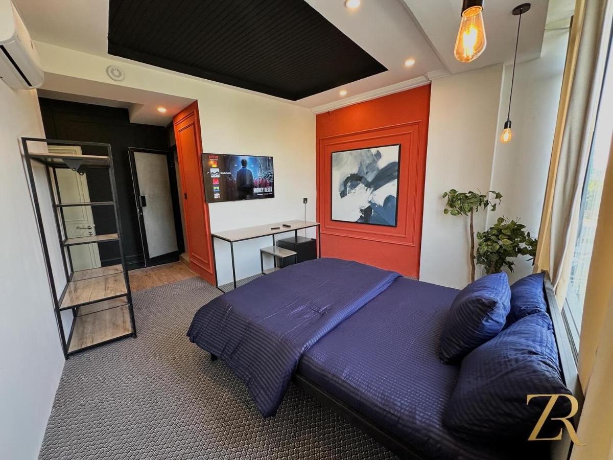 Deluxe Double Room with Balcony and Sea View