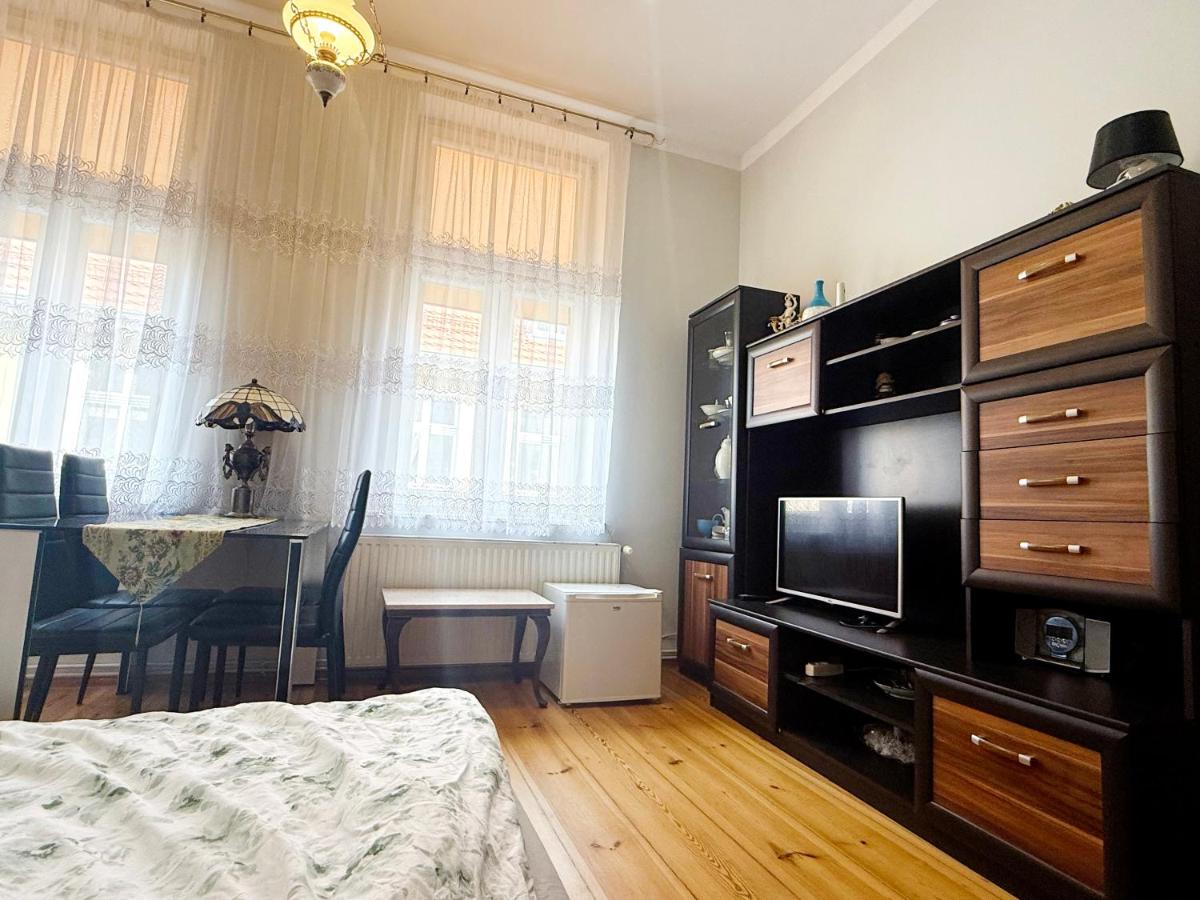Apartament Julia Jedności - B&B Zielona Góra