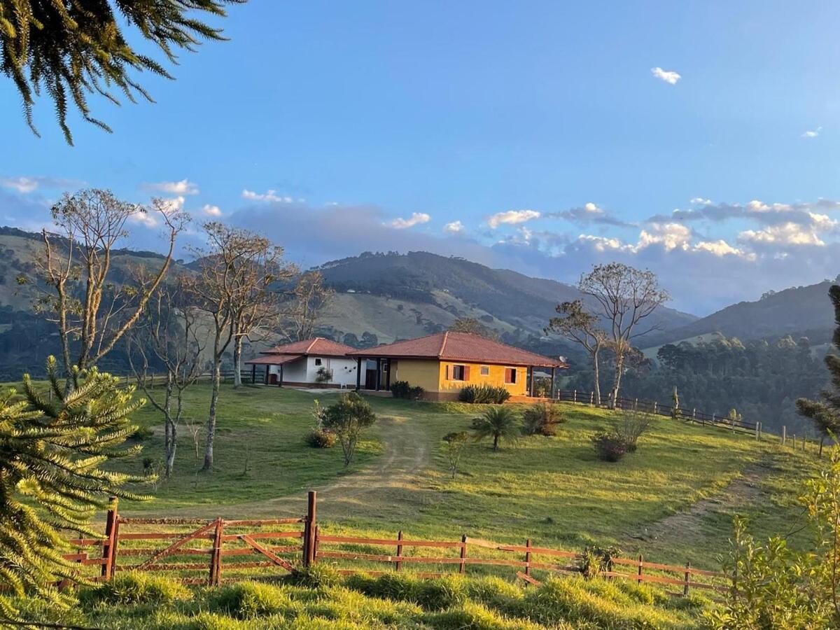 Casa poesia vista maravilhosa em Gonçalves-MG - B&B Gonçalves