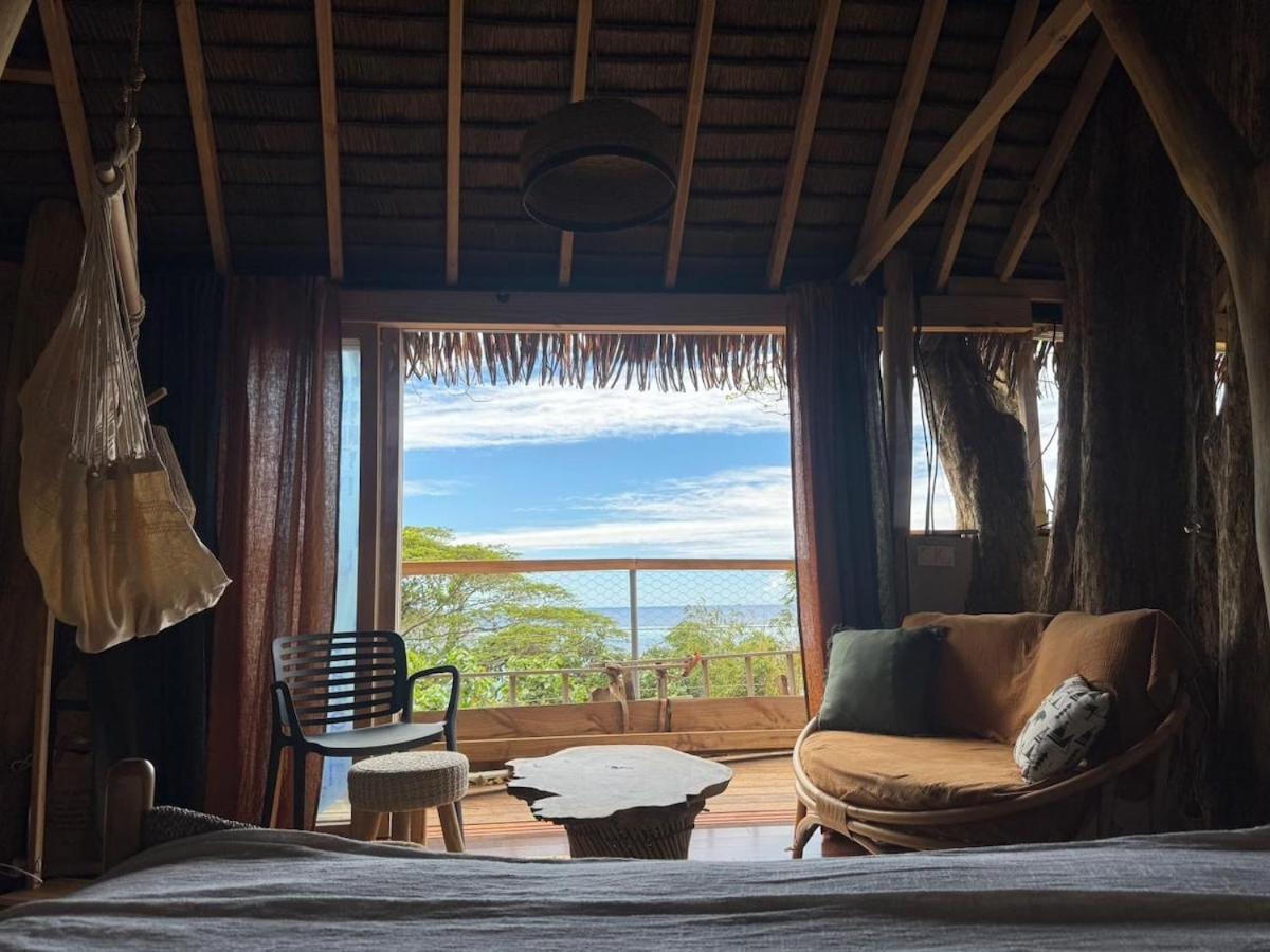 Raiatea Treelodge - B&B Uturoa