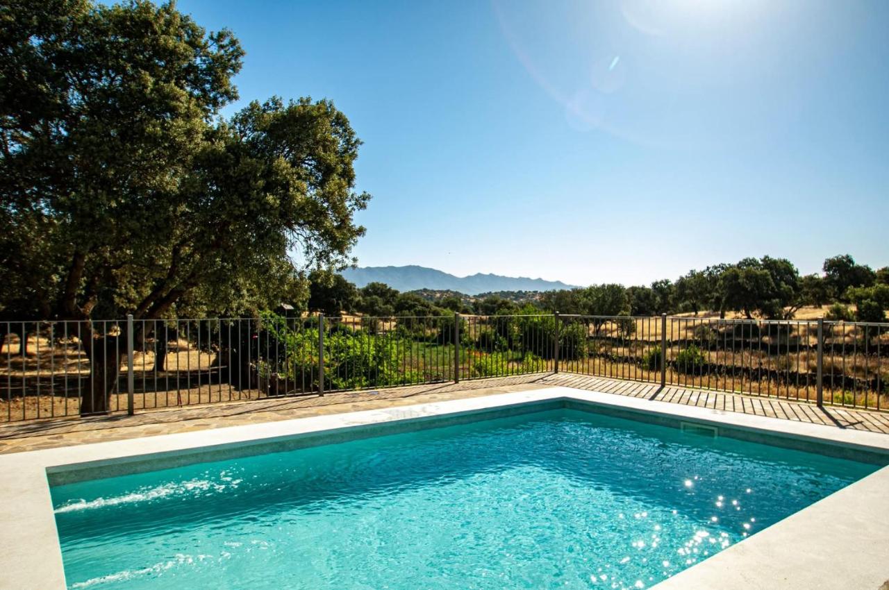 Alojamiento Rural Los Abuelos del Navaltorno - Chambres d’hôtes Cardeña