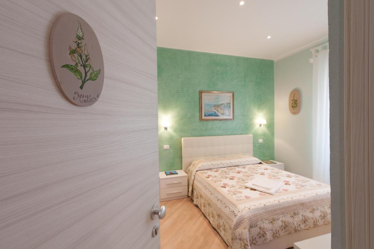Guest House Le Tre Spezie - Bed and Breakfast La Spezia