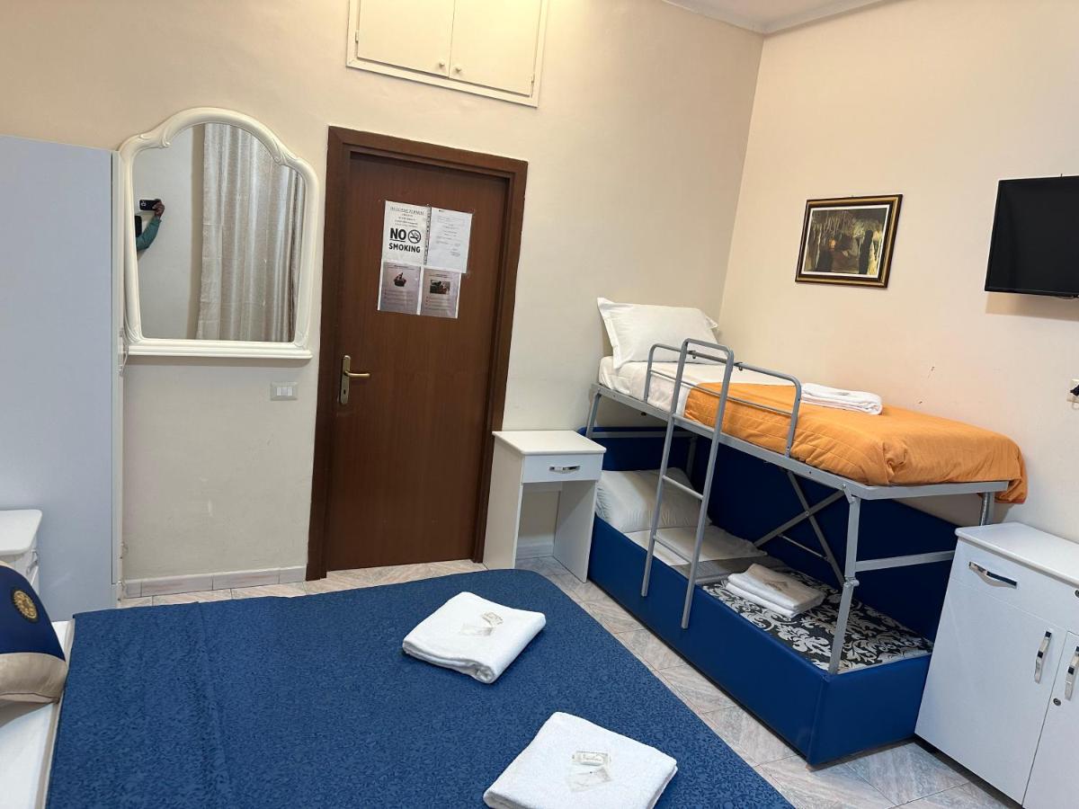 Triple Room with Bathroom