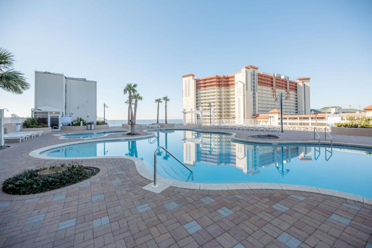 Laketown Wharf Condo beach view - B&B Panama City Beach