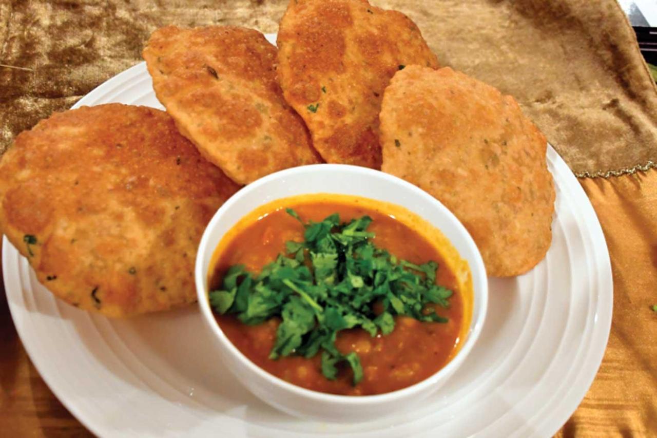 Sampan Stay Jaldapara - B&B Mādāri Hāt