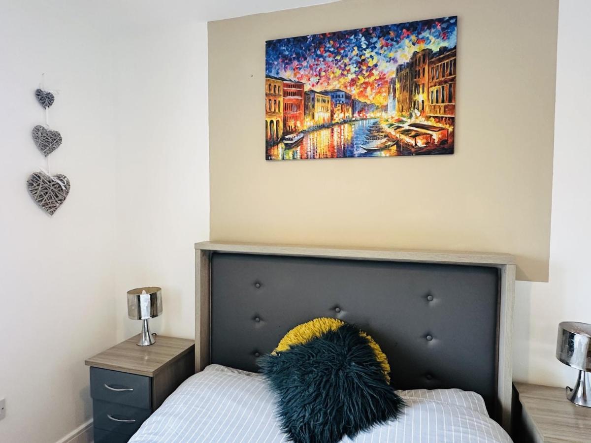 Apartamento con balcón