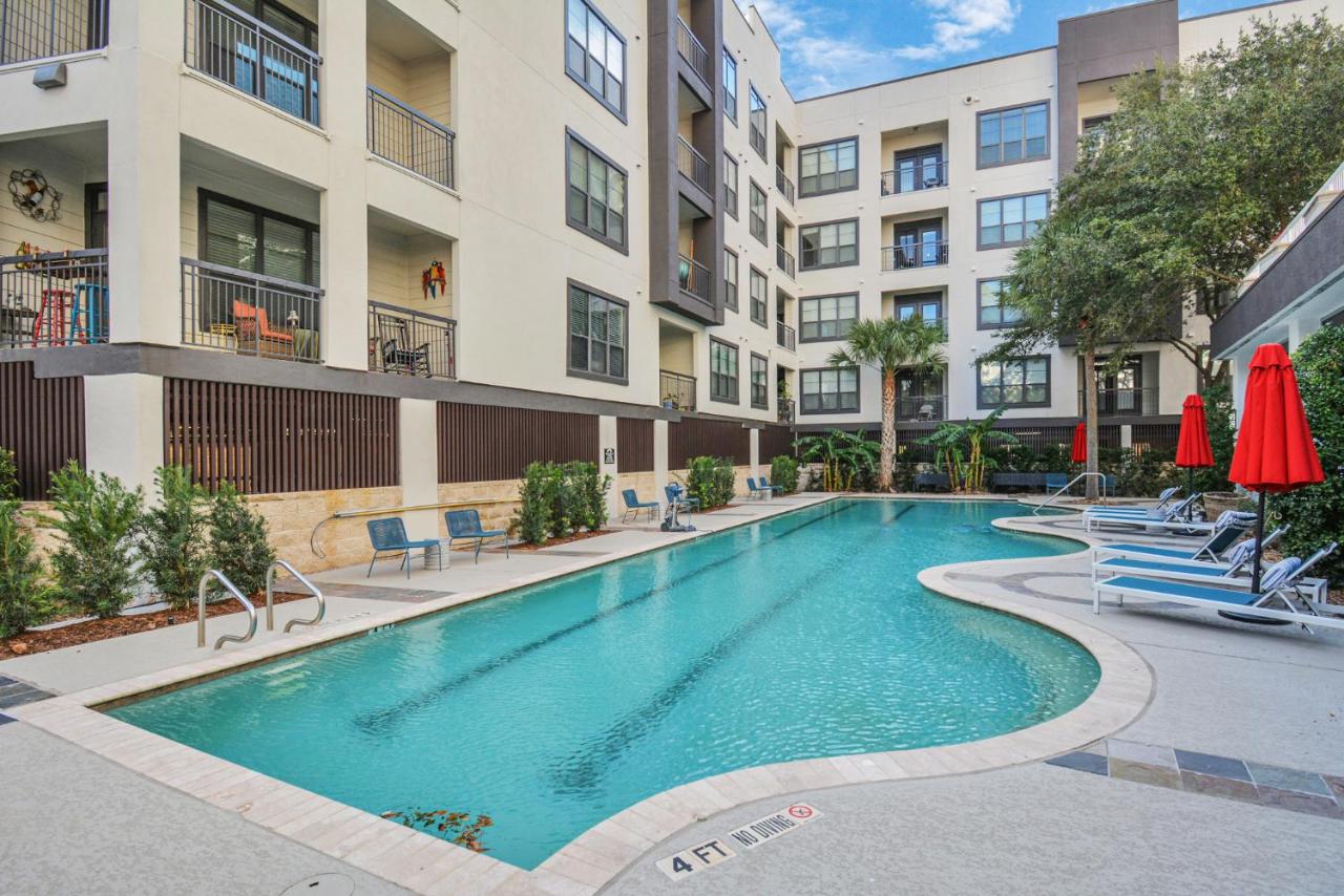 Luxury Estate - B&B Houston