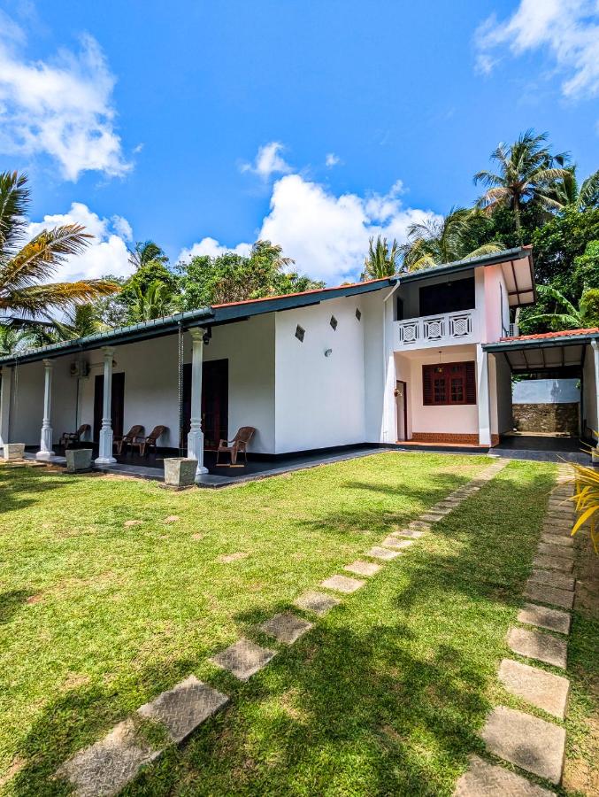 Villa Serendia - B&B Hikkaduwa